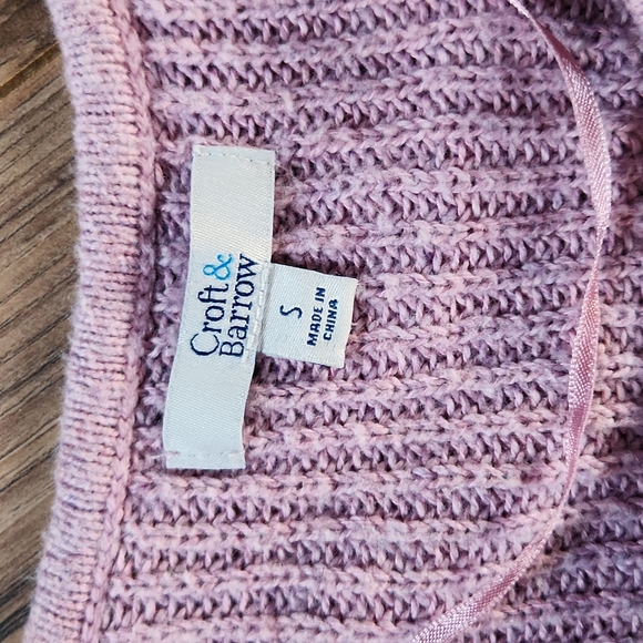 Croft and Barrow long sleeve knit top - Picture 2 of 2